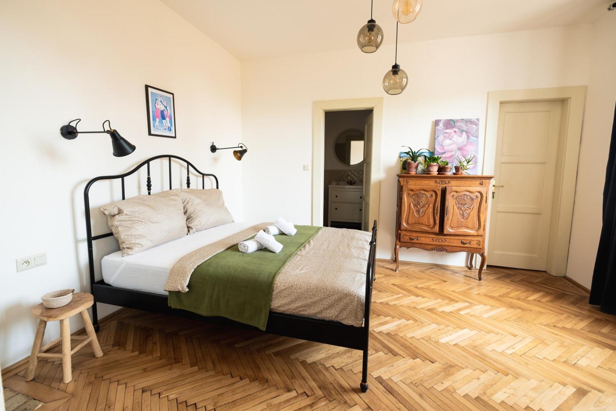 Romantic Apartment In The City Centre Banská Štiavnica Kültér fotó